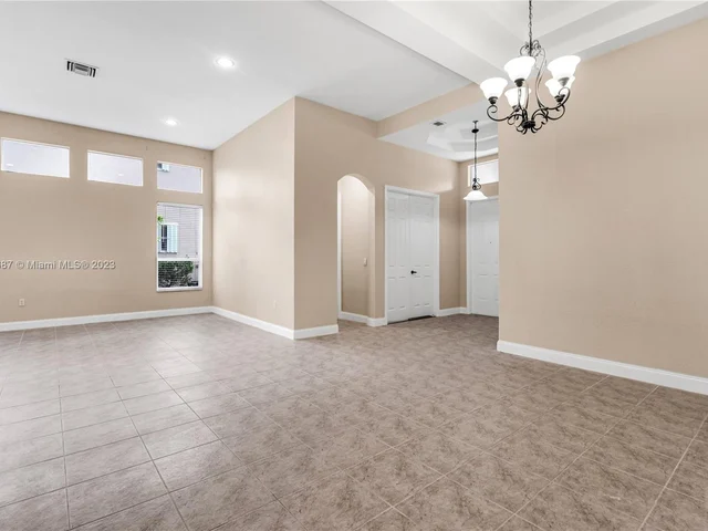 14909 SW 54th St, Miramar FL 33027