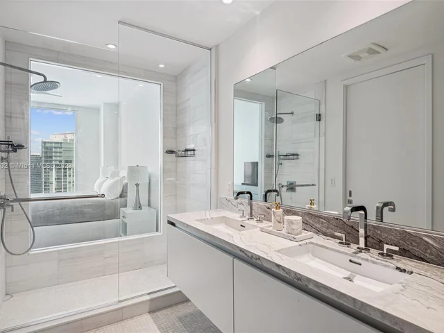 700 NE 26 Terrace # 4406, Miami FL 33137