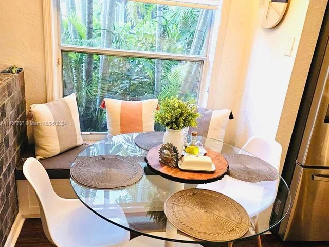 4123 Sapphire Bnd, Weston FL 33331