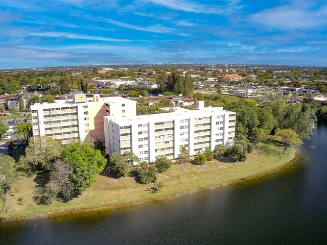 3301 Spanish Moss Ter # 503, Lauderhill FL 33319