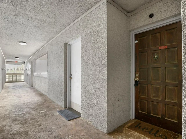 3301 Spanish Moss Ter # 503, Lauderhill FL 33319