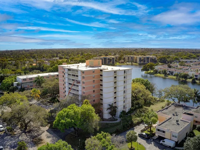 3301 Spanish Moss Ter # 503, Lauderhill FL 33319