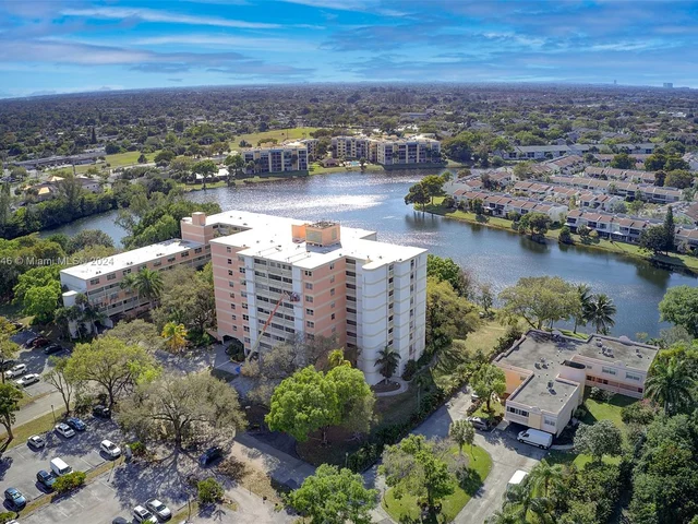 3301 Spanish Moss Ter # 503, Lauderhill FL 33319