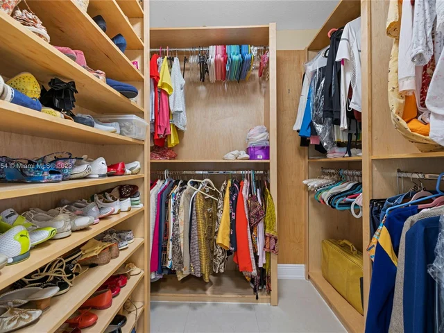 2740 SW 110th Ave, Miami FL 33165