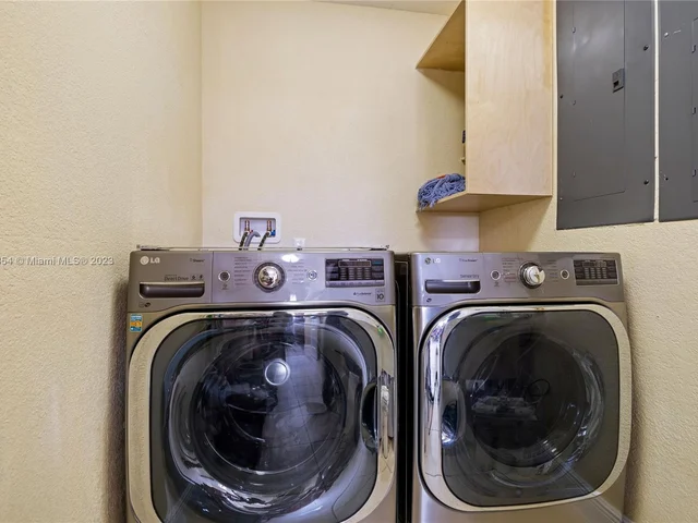 2740 SW 110th Ave, Miami FL 33165