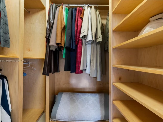 2740 SW 110th Ave, Miami FL 33165