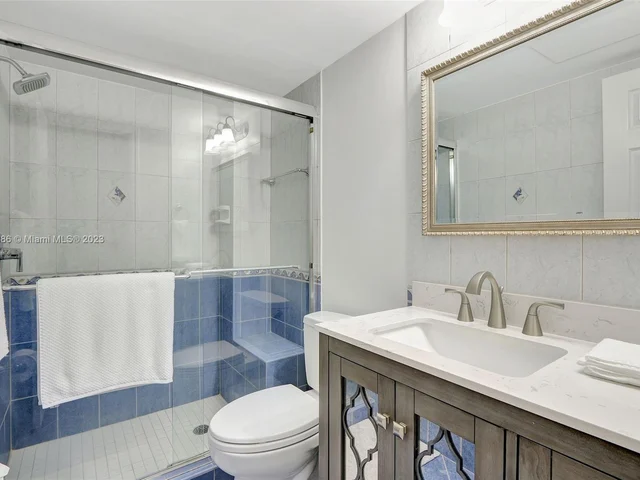 5555 Collins Ave # 11Z, Miami Beach FL 33140