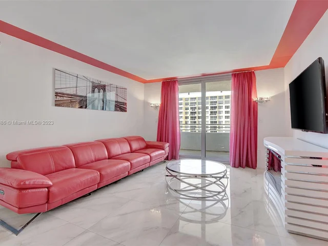 5555 Collins Ave # 11Z, Miami Beach FL 33140