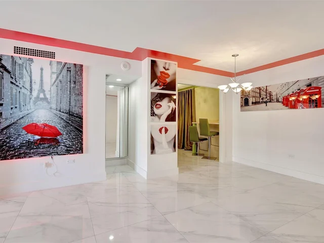 5555 Collins Ave # 11Z, Miami Beach FL 33140