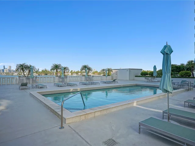 5 Island Ave # 16E, Miami Beach FL 33139
