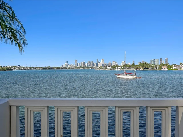 5 Island Ave # 16E, Miami Beach FL 33139