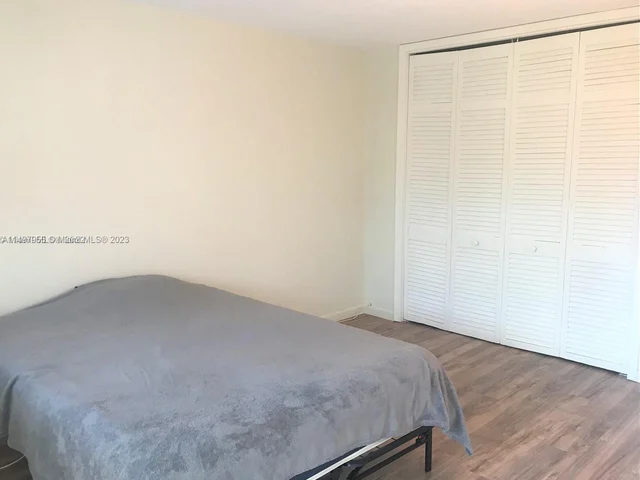 1747 Rodman St # 308, Hollywood FL 33020