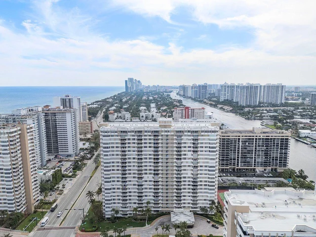 1985 S Ocean Dr # 19A, Hallandale Beach FL 33009
