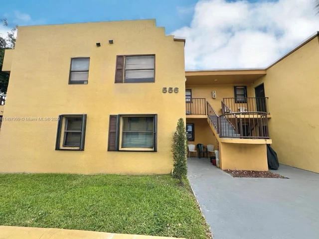 556 NW 114th Ave # 201, Sweetwater FL 33172