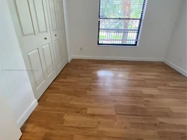 6090 N Sabal Palm Blvd # 208, Tamarac FL 33319