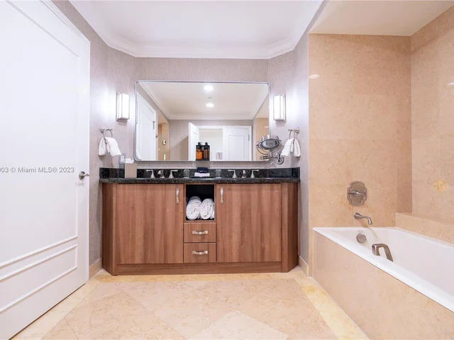 601 N Ft Lauderdale Beach Blvd # 713, Fort Lauderdale FL 33304