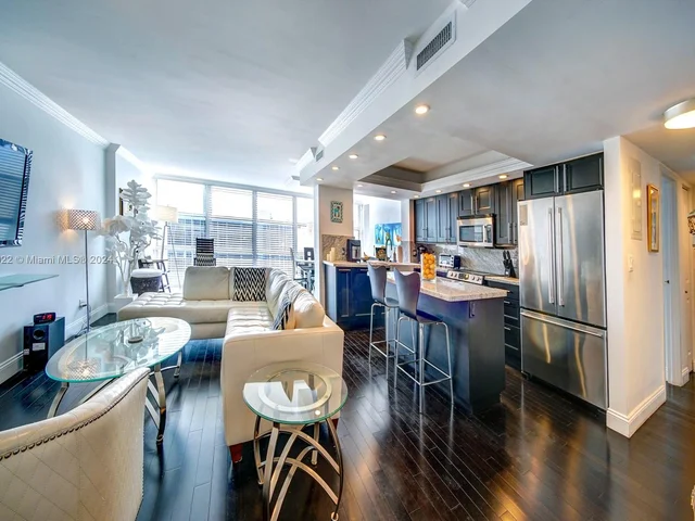 800 Parkview Dr # 1014, Hallandale Beach FL 33009