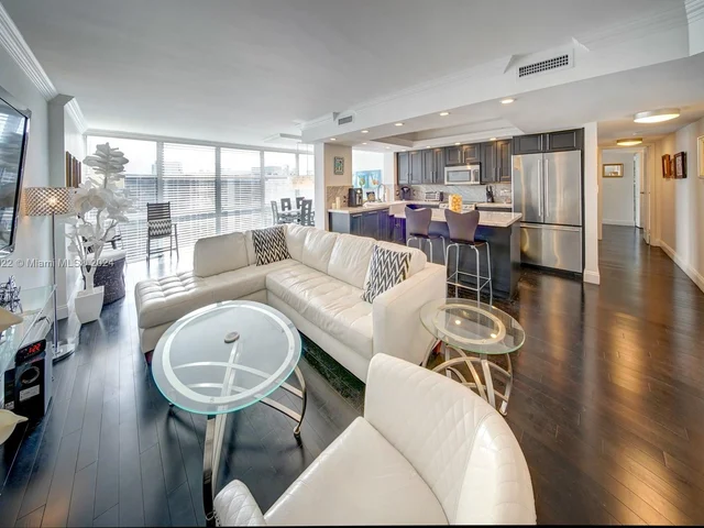 800 Parkview Dr # 1014, Hallandale Beach FL 33009