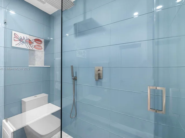 11111 Biscayne Blv # 1F, Miami FL 33181