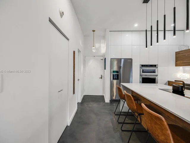 11111 Biscayne Blv # 1F, Miami FL 33181