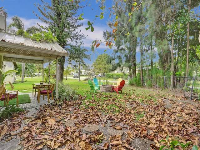 1664 SW 28th Ave, Fort Lauderdale FL 33312