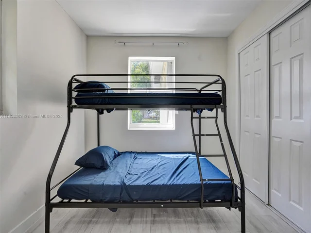 1664 SW 28th Ave, Fort Lauderdale FL 33312