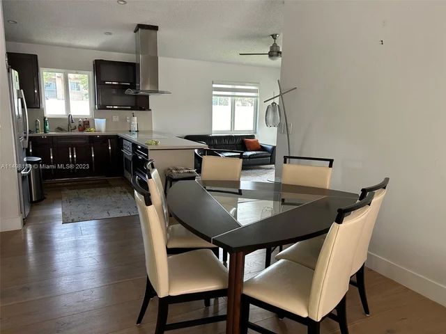 13728 SW 157th Ter, Miami FL 33177