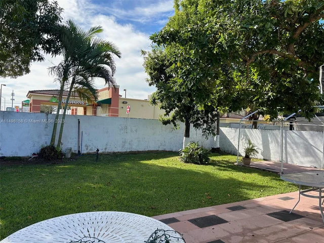 13728 SW 157th Ter, Miami FL 33177