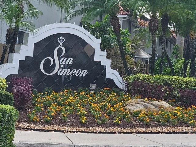 3619 San Simeon Cir, Weston FL 33331