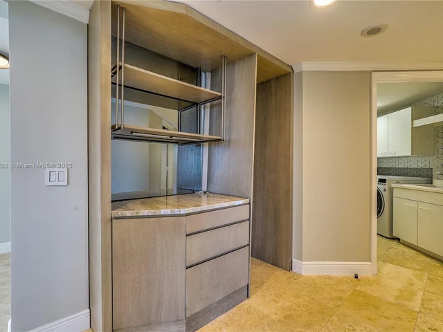 13611 Deering Bay Dr # 301, Coral Gables FL 33158