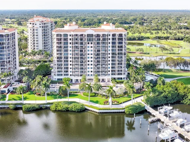 13611 Deering Bay Dr # 301, Coral Gables FL 33158