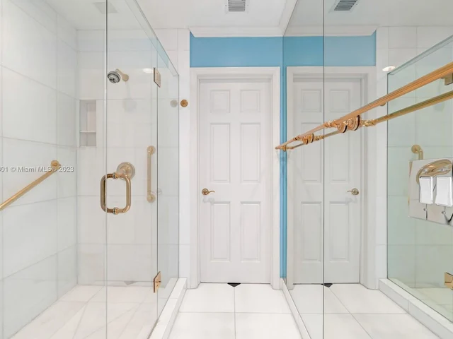 4600 Santa Maria St, Coral Gables FL 33146