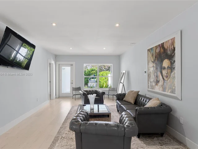 9025 Hawthorne Ave, Surfside FL 33154