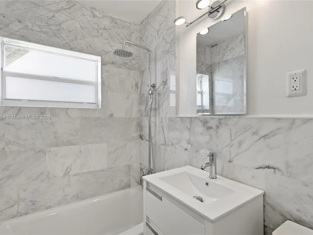 9025 Hawthorne Ave, Surfside FL 33154