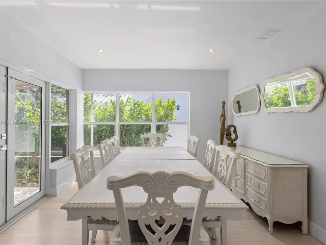 9025 Hawthorne Ave, Surfside FL 33154