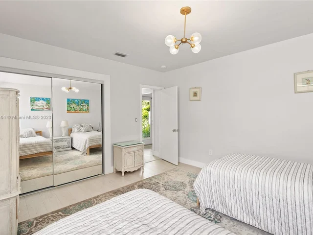 9025 Hawthorne Ave, Surfside FL 33154