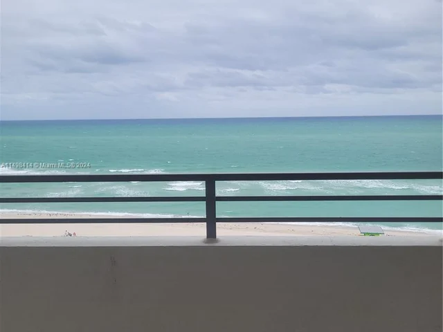 5555 Collins Ave # 10M, Miami Beach FL 33140