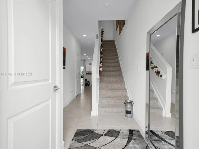 1127 SW 6th Ct # 1127, Florida City FL 33034