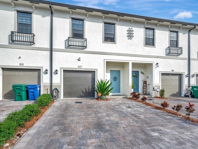 1127 SW 6th Ct # 1127, Florida City FL 33034