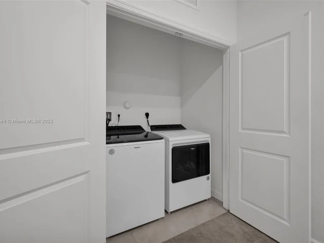 1127 SW 6th Ct # 1127, Florida City FL 33034