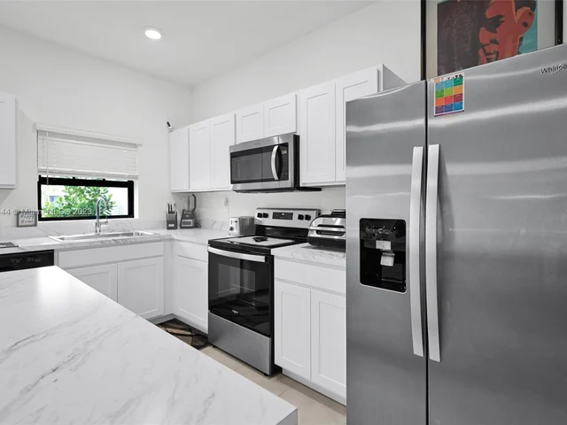 1127 SW 6th Ct # 1127, Florida City FL 33034