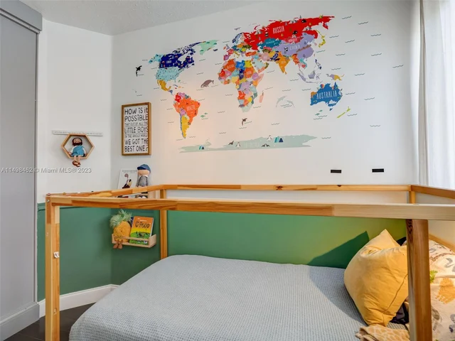 3123 NW 101st Pl, Doral FL 33172