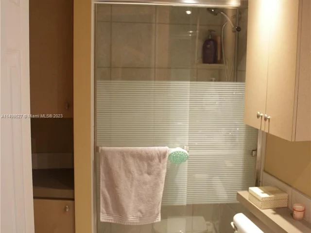 201 178th Dr # 213, Sunny Isles Beach FL 33160