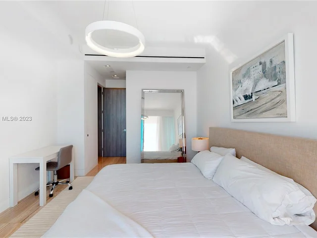 6799 Collins Ave # 405, Miami Beach FL 33141