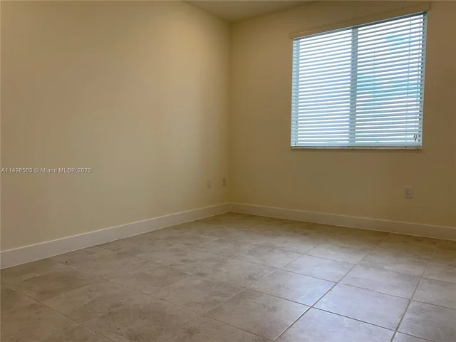 6455 NW 103rd Pl # 303, Doral FL 33178