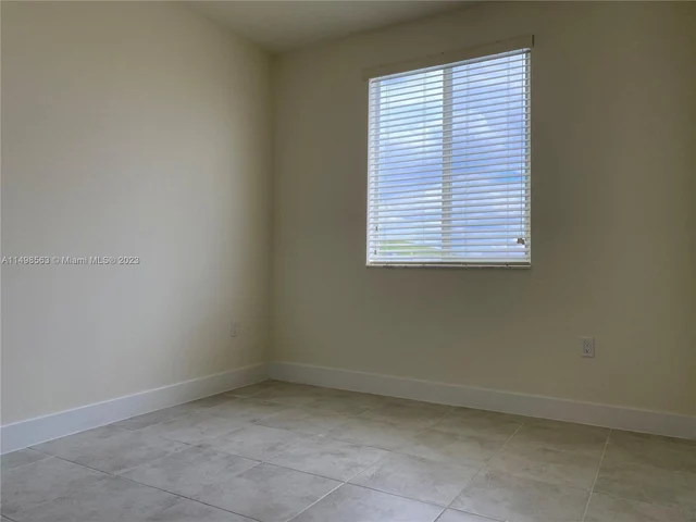 6455 NW 103rd Pl # 303, Doral FL 33178