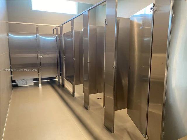 6455 NW 103rd Pl # 303, Doral FL 33178