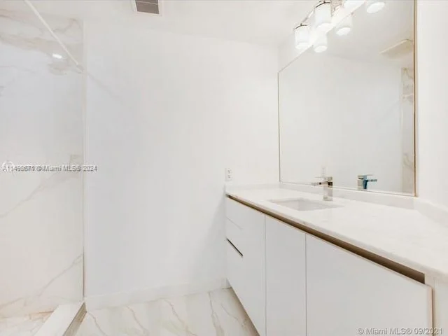 7350 SW 89th St # 1602S, Miami FL 33156