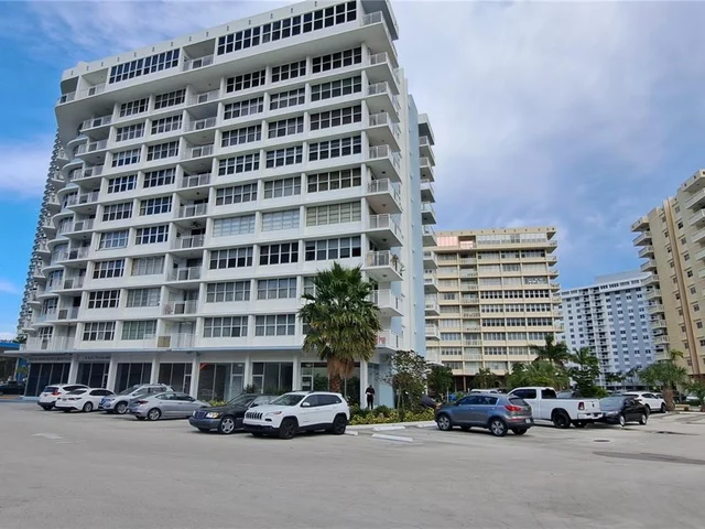 1801 S Ocean Dr # 233, Hallandale Beach FL 33009
