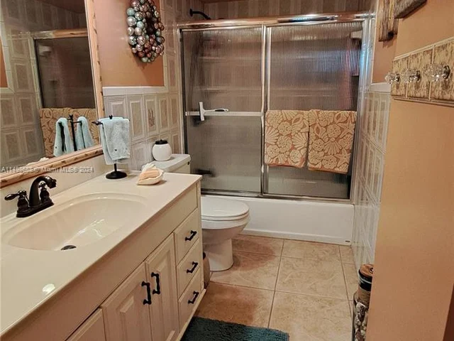 1801 S Ocean Dr # 233, Hallandale Beach FL 33009